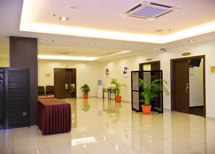 Marvelux Hotel