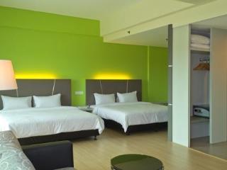 Marvelux Hotel